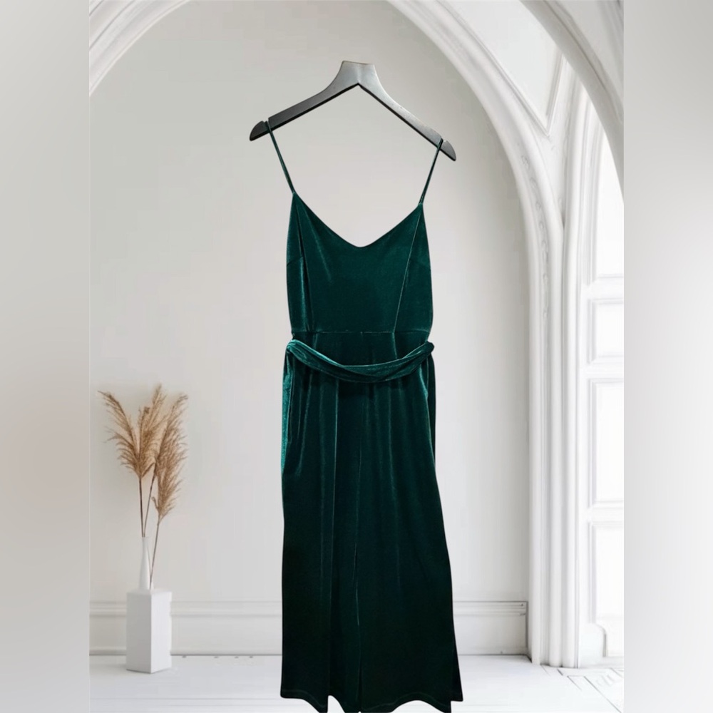 GB Gianni Bini Jumpsuit Green Velvet Sz L Pockets Wide Leg Party Streetwear NWT